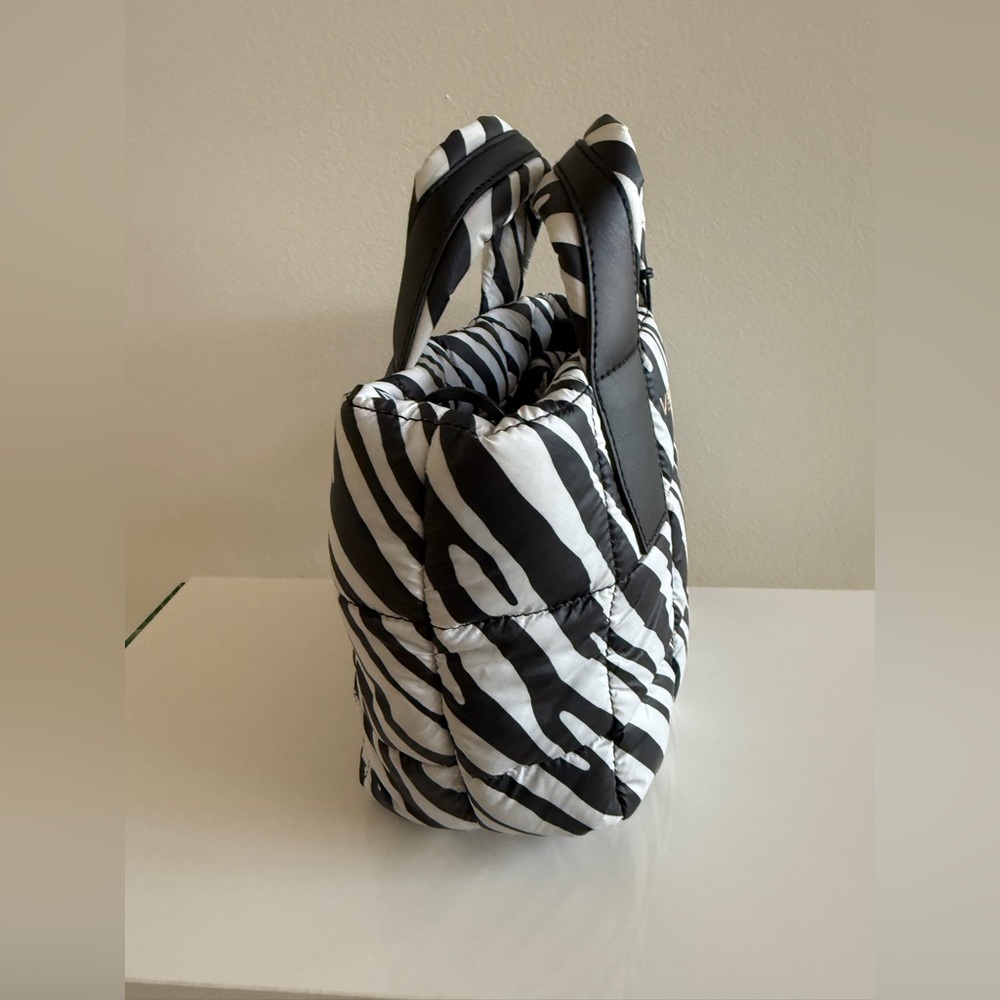 VEE COLLECTIVE Women's Black Porter Tote Mini Bag Handbag Crossbody, Zebra Print - Picture 5 of 12